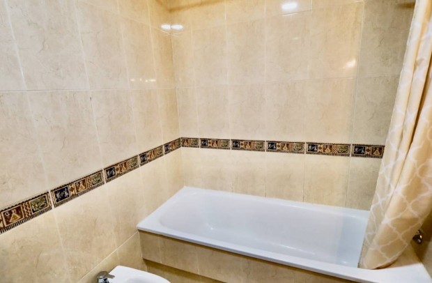 Revente - Apartment - Torrevieja