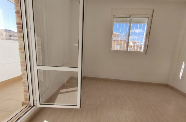 Resale - Town house - Ciudad Quesada