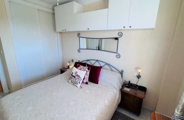 Revente - Apartment - Algorfa