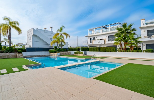 Reventa - Semi-Detached - Ciudad Quesada