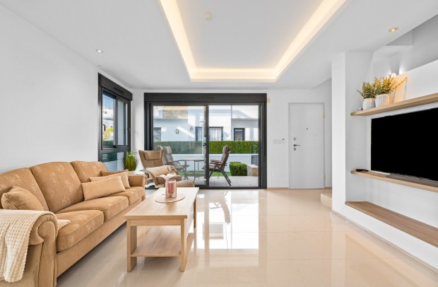 Reventa - Semi-Detached - Ciudad Quesada