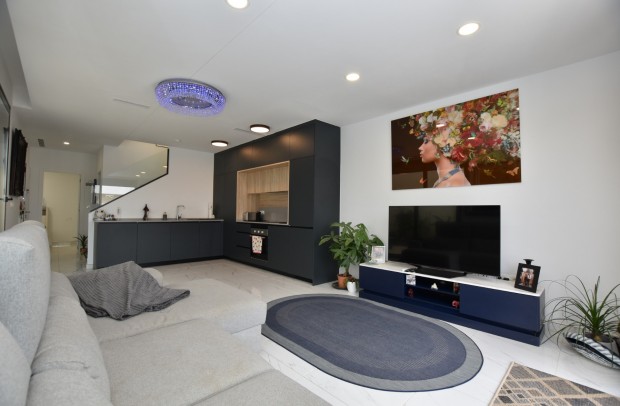 Resale - Villa Detached - Los Montesinos