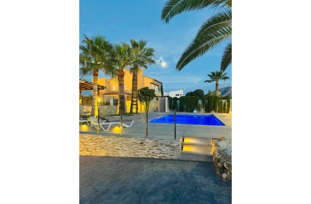 Resale - Villa Detached - Alfas del Pí - pueblo