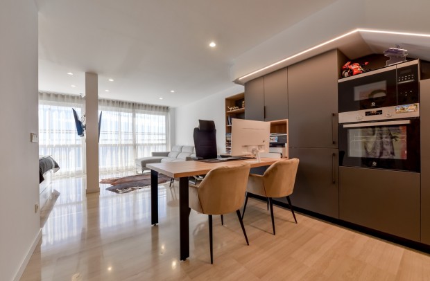 Resale - Apartment - Altea