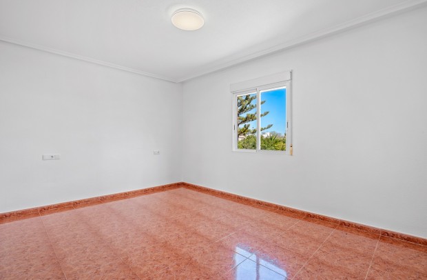 Revente - Country Property - Dolores