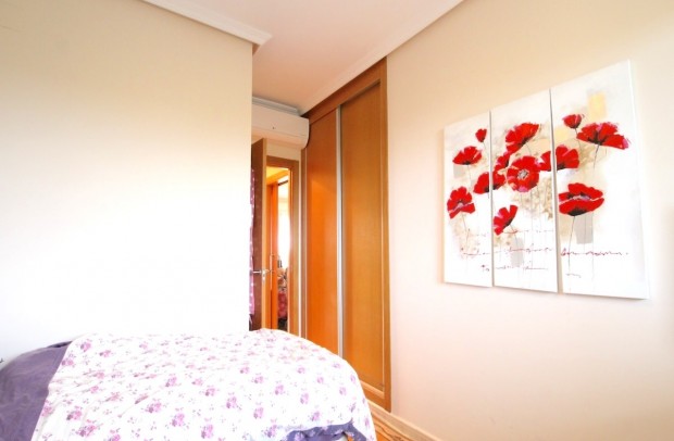 Resale - Apartment - Cabo Roig