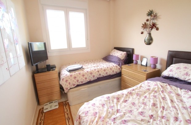 Resale - Apartment - Cabo Roig