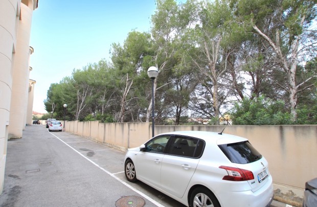 Resale - Apartment - Cabo Roig