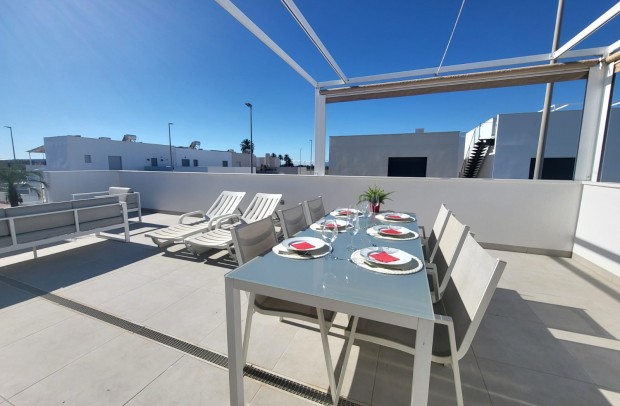 Reventa - Townhouse - Daya Vieja
