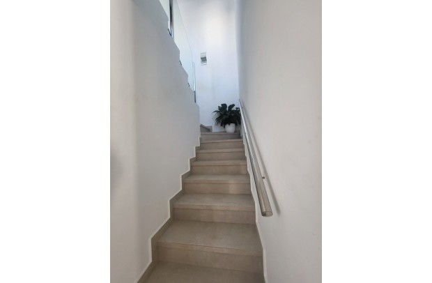 Reventa - Townhouse - Daya Vieja