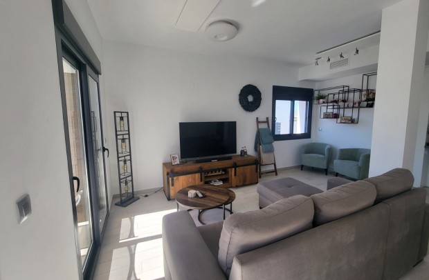 Reventa - Townhouse - Daya Vieja