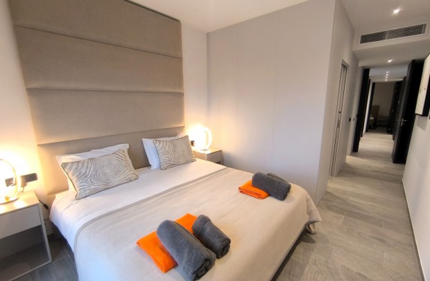 Resale - Villa Detached - Algorfa