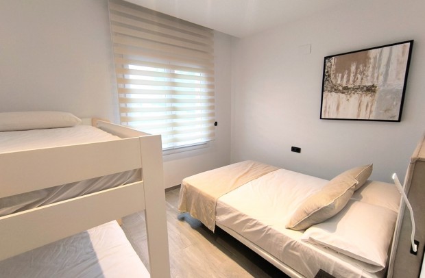 Resale - Villa Detached - Algorfa