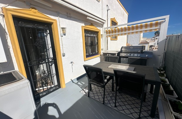 Resale - Townhouse - Orihuela - Entre Naranjos Vistabella