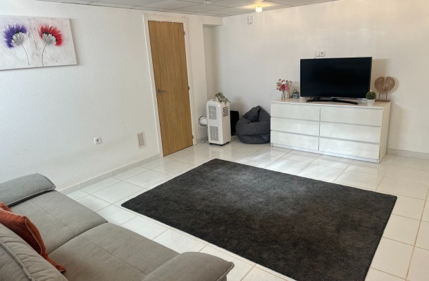 Resale - Townhouse - Orihuela - Entre Naranjos Vistabella