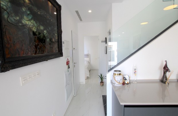 Resale - Villa Detached - Los Montesinos - Los Montesinos - La Herrada