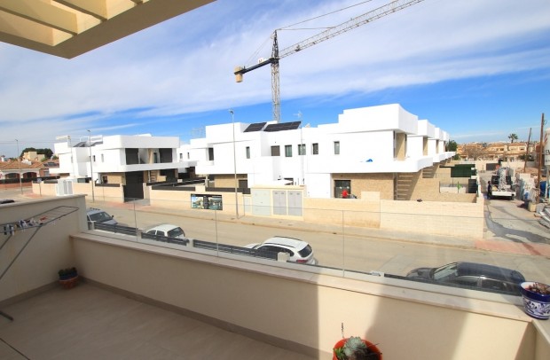 Resale - Villa Detached - Los Montesinos - Los Montesinos - La Herrada