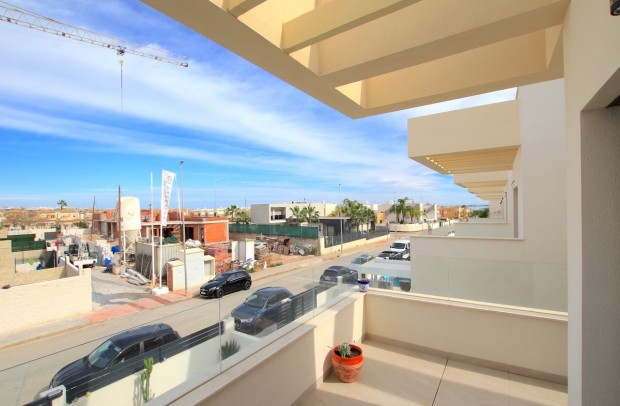 Resale - Villa Detached - Los Montesinos - Los Montesinos - La Herrada