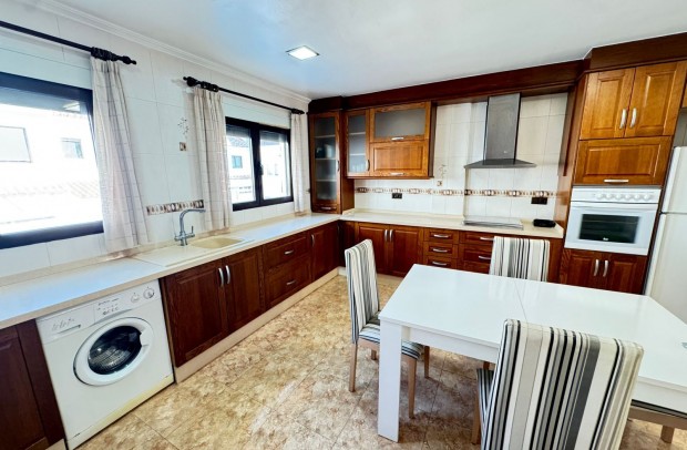 Resale - Townhouse - San Miguel de Salinas