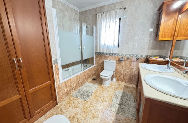 Resale - Townhouse - San Miguel de Salinas