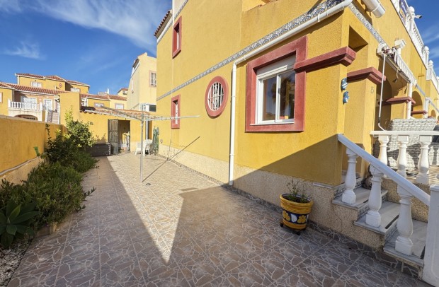 Resale - Townhouse - Cabo Roig