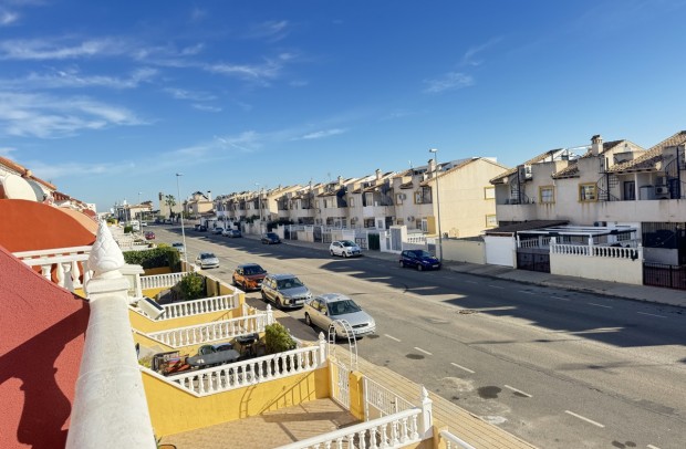 Resale - Townhouse - Cabo Roig