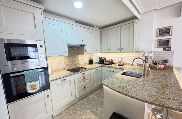 Resale - Apartment - Cabo Roig