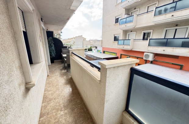 Resale - Apartment - Cabo Roig