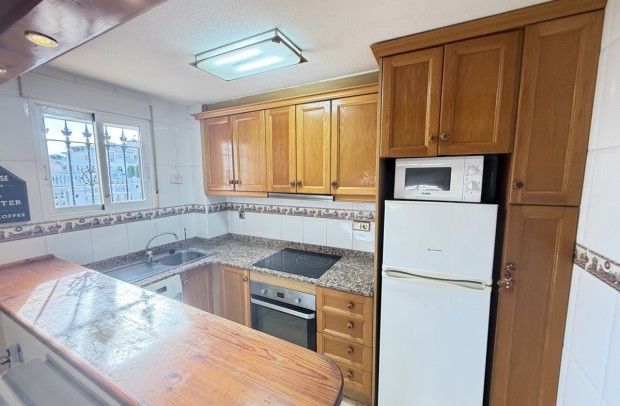 Resale - Town house - Villamartin - Villamartín