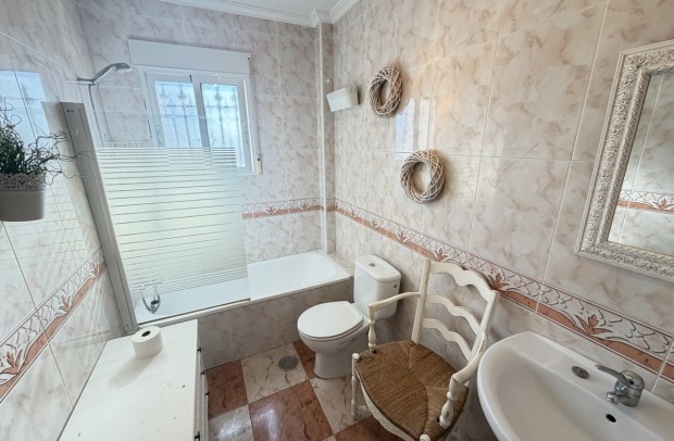 Resale - Town house - Villamartin - Villamartín