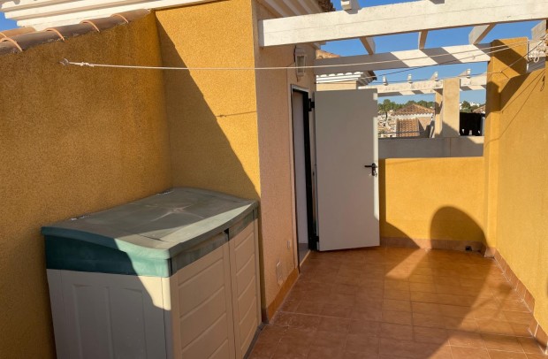 Resale - Townhouse - Villamartin - Villamartín