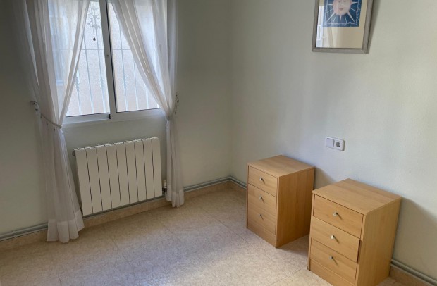 Resale - Townhouse - Villamartin - Villamartín