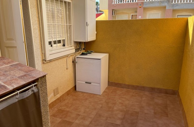 Resale - Townhouse - Villamartin - Villamartín