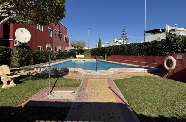 Revente - Apartment - Los Altos
