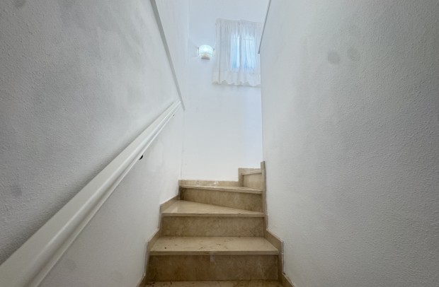 Resale - Villa Detached - Las Ramblas Golf