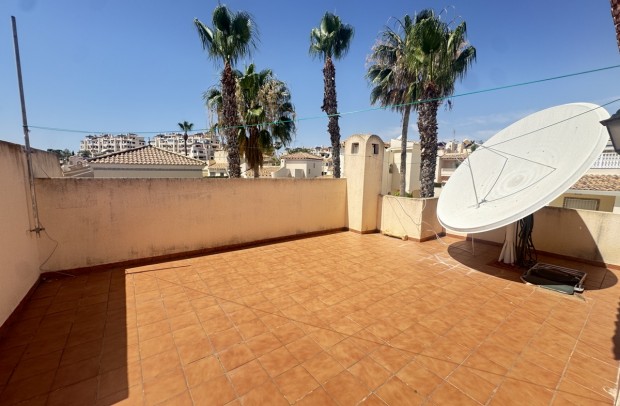 Resale - Villa Detached - Las Ramblas Golf