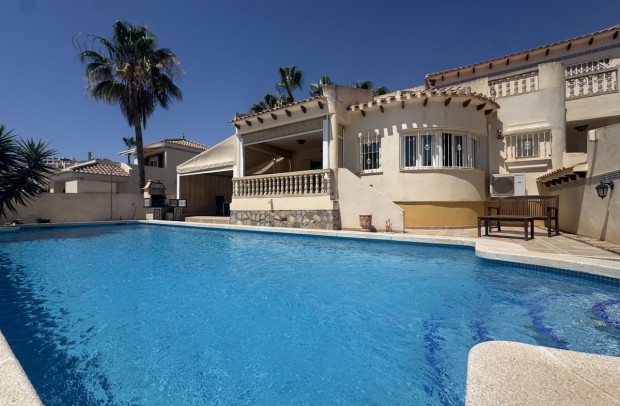Resale - Villa Detached - Las Ramblas Golf