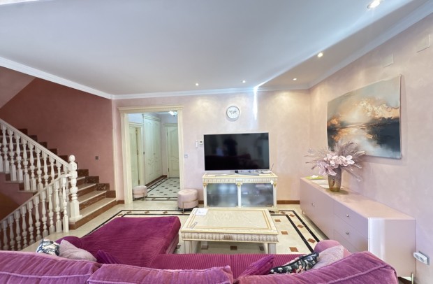 Revente - Villa Detached - Cabo Roig