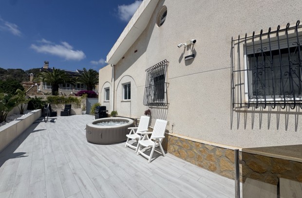 Resale - Villa Detached - San Miguel de Salinas