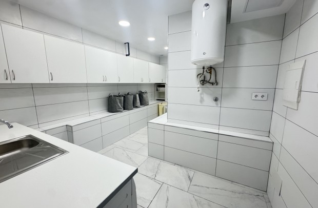 Resale - Villa Detached - San Miguel de Salinas