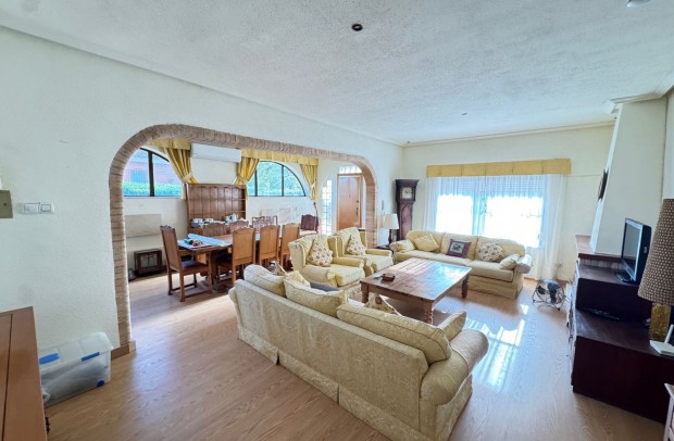 Reventa - Villa Detached - Cabo Roig