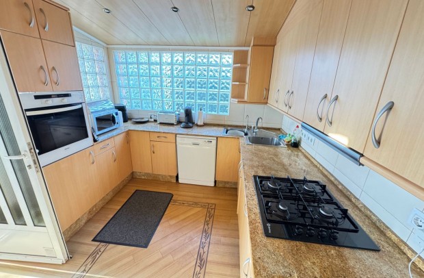 Reventa - Villa Detached - Cabo Roig