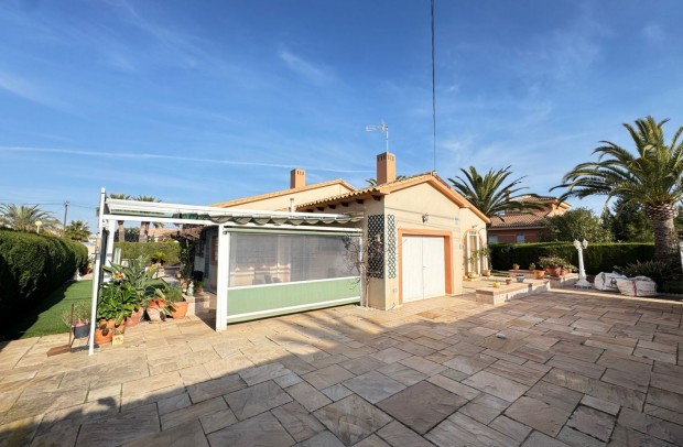 Reventa - Villa Detached - Cabo Roig