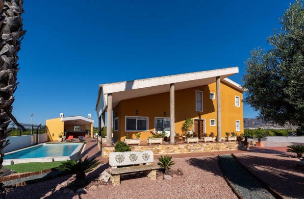 Resale - Country Property - Orihuela