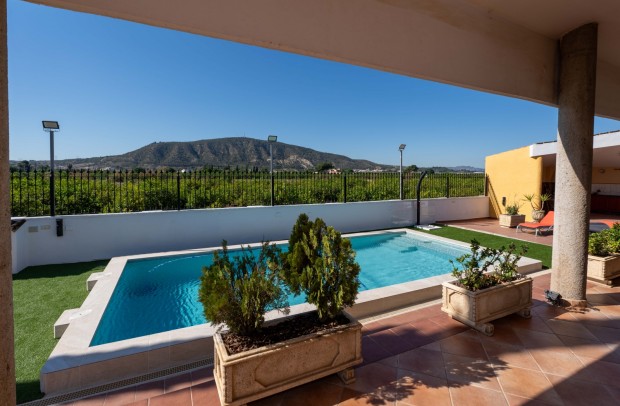 Resale - Country Property - Orihuela