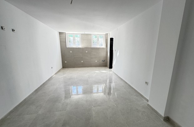 Resale - Villa Detached - Los Balcones