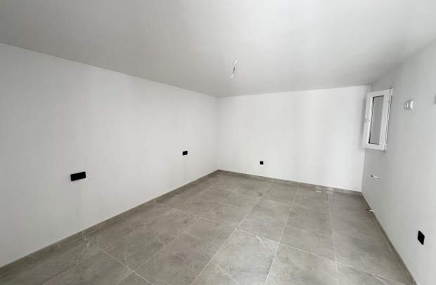 Resale - Villa Detached - Los Balcones