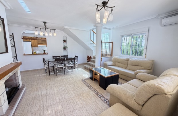 Reventa - Villa Detached - Villamartin - Villamartín