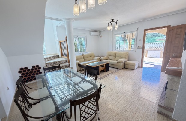 Reventa - Villa Detached - Villamartin - Villamartín