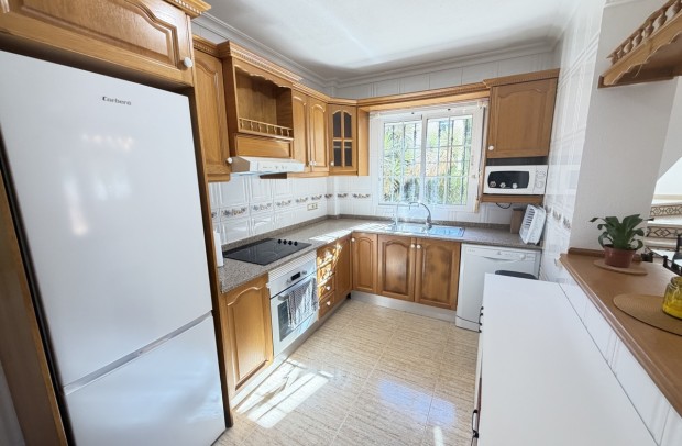 Reventa - Villa Detached - Villamartin - Villamartín